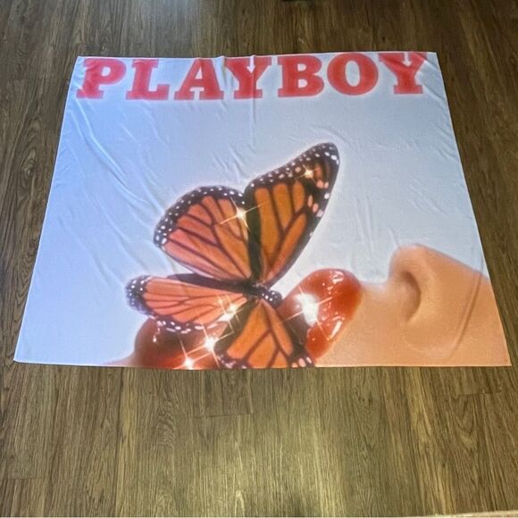 Playboy Spring 2019 Magazine Cover Photo Wall Hanging Butterfly - Picture 1 of 5